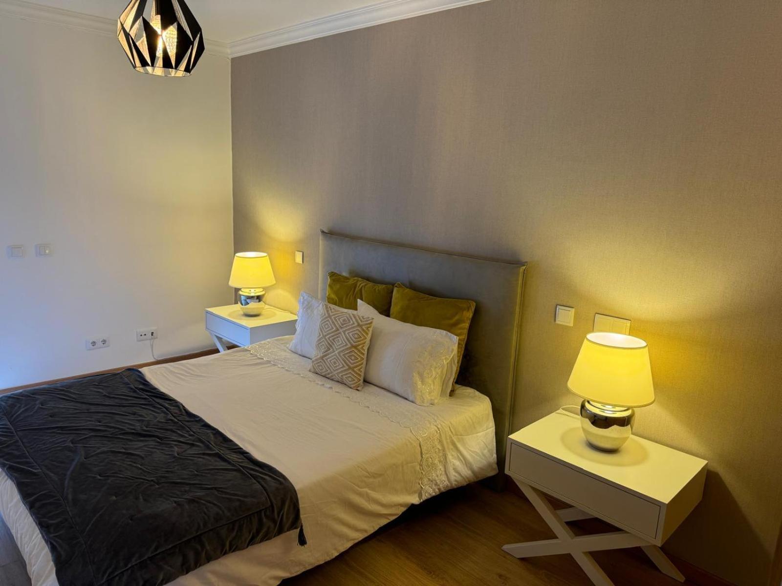 Modern 2 Bed Apartment 5Km Carvoeiro Лагоа Экстерьер фото