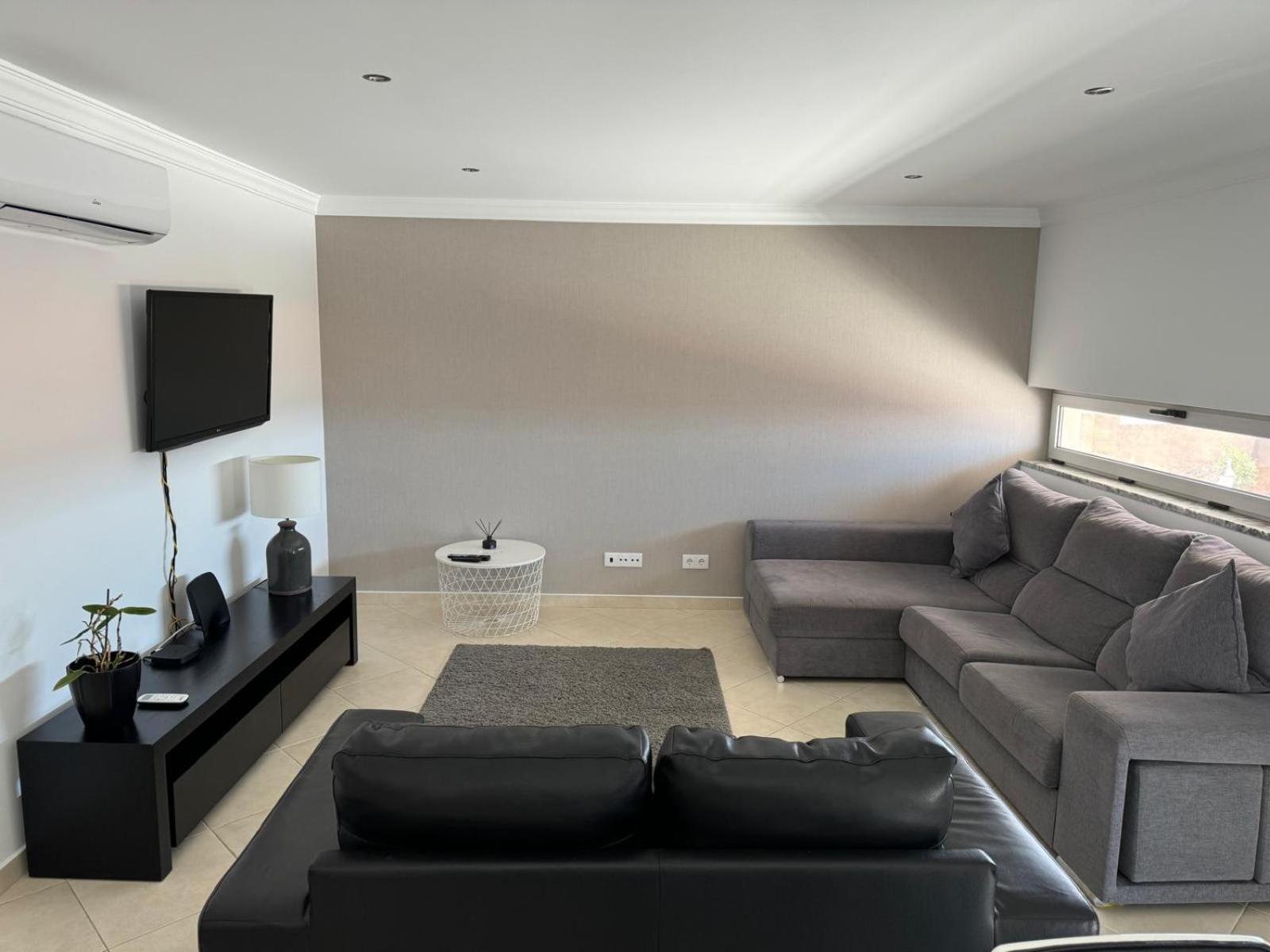 Modern 2 Bed Apartment 5Km Carvoeiro Лагоа Экстерьер фото