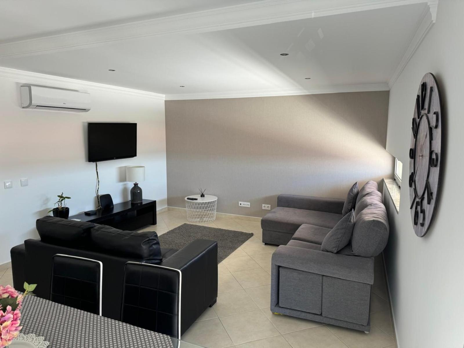 Modern 2 Bed Apartment 5Km Carvoeiro Лагоа Экстерьер фото